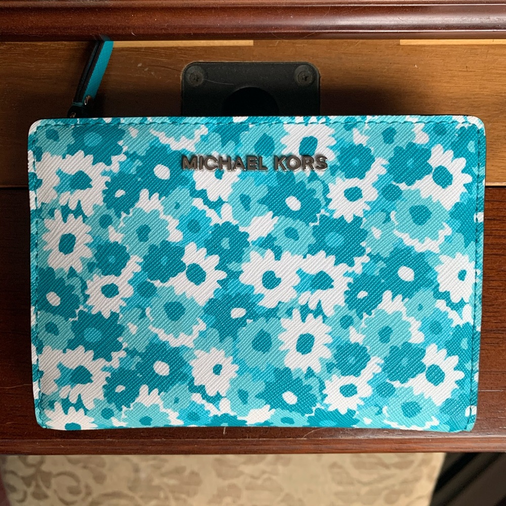 MK wallet